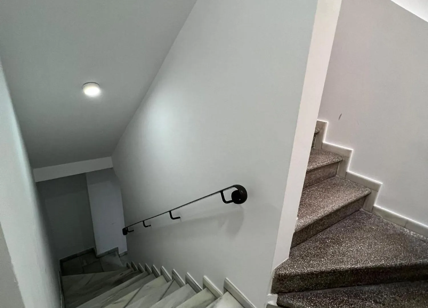 Malaga Centre Wood & Light Apartment